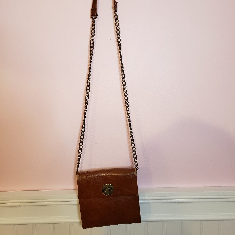 Vintage Style Forever 21 Crossbody Bag 🎉 - Picture 2 of 9